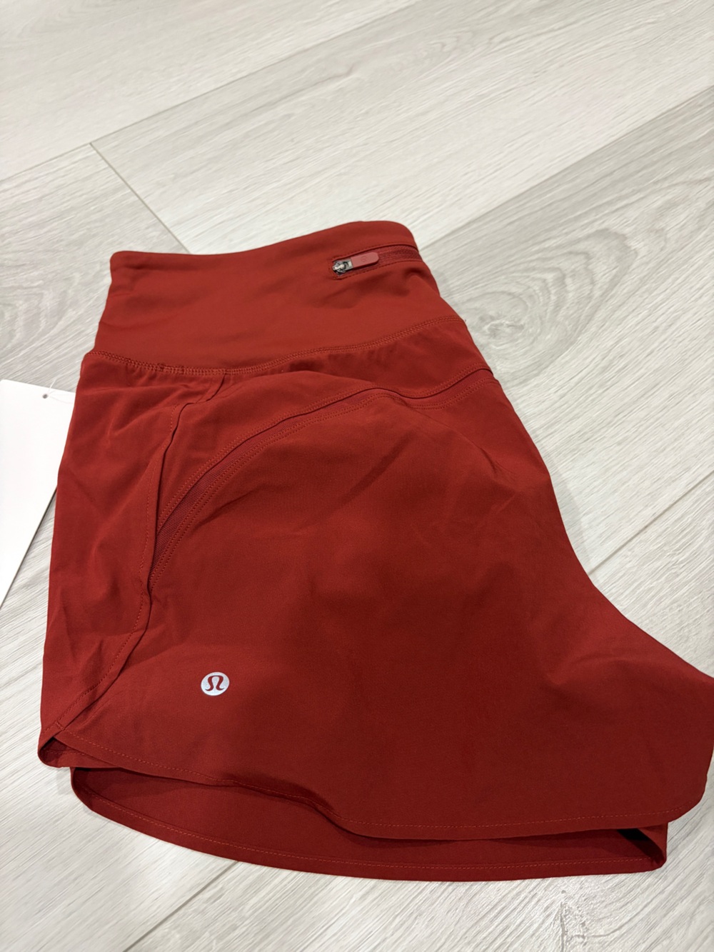Lululemon short